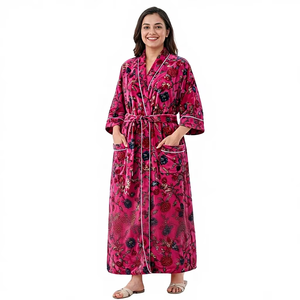 Bata Kimono de Terciopelo Estampado Floral Vintage de Lujo Suave para Mujer Tallas Grandes, con Media Manga, Cinturón y Bolsillos - Product Image 1