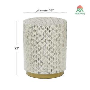 Muebles vietnamitas artesanales al por mayor: una impresionante mesa auxiliar de diseño moderno con incrustaciones de nácar. - Product Image 6