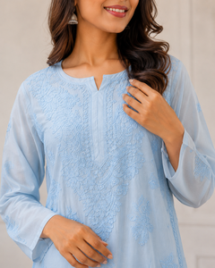 Kurta Recta de Algodón Bordada en Azul Polvo para Mujer, Compre Directamente del Proveedor - Product Image 2
