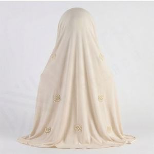 ผ้าพันคอผู้หญิง ผ้าคลุมไหล่แบบหรูหรา น้ำหนักเบา ผ้าคลุมศีรษะ ทันสมัย ยาว นุ่มสบาย ฮิญาบแฟชั่น เหมาะสำหรับการเดินทางในชีวิตประจำวัน ดีที่สุด - Product Image 2