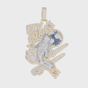 Colgante con diseño de astronauta, colgante hip hop, colgante de moissanita VVS, colgante de plata 925, colgante bicolor, colgante con nombre personalizado, colgante con letra, para regalo. - Product Image 3