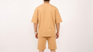 Conjunto Casual de Verano para Hombre, Camiseta de Cuello Redondo de Color Sólido y Pantalones Cortos, Tejido de Poliéster Transpirable, Estilo Urbano Ecológico - Product Image 4
