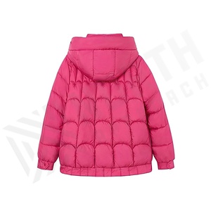 เสื้อแจ็คเก็ตมีฮู้ดสำหรับผู้หญิง สีชมพู แขนยาว บุด้วยโพลีเอสเตอร์ ปิดด้วยซิป สีพื้น ความยาวปกติ - Product Image 2