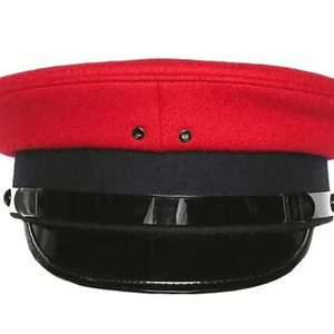 หมวกทรงสูงแบบมีปีก ทำมือ OEM สไตล์ทางการ สำหรับเครื่องแบบ  วัสดุทำจากขนสัตว์ 100% สีแดง/ดำ สำหรับใช้งานกลางแจ้งและในชีวิตประจำวัน - Product Image 2