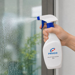 Botella de Spray PET Blanca de 500 ml con Pulverizador Azul para Limpiador de Vidrios, Envase para Limpieza del Hogar, Fábrica en Vietnam - Product Image 4