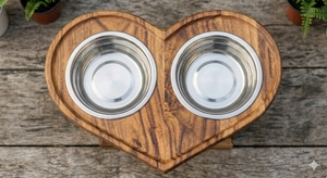 Comedero Doble para Perros de Madera Hecho a Mano por Bela Artisan, Comedero Elevado para Mascotas con Tazones de Acero Inoxidable y Base Elevada Antideslizante - Product Image 2