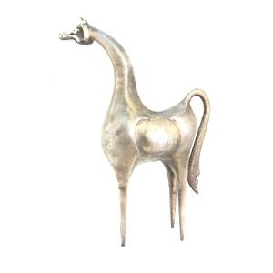 Escultura Decorativa de Aluminio Fundido a Mano de Lujo con Acabado Antiguo para Hogar, Oficina, Hotel e Interiores de Lujo - Product Image 5