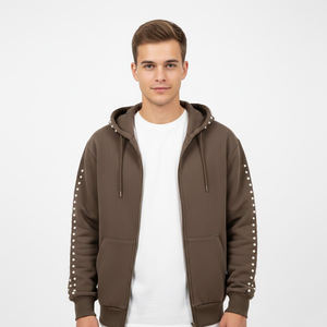 Sweat-shirt surdimensionné avec strass, tissu de qualité supérieure et strass, pour un style streetwear ou décontracté, unisexe. - Product Image 6