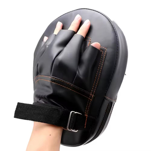 Mitaines de boxe incurvées personnalisées de haute qualité avec rembourrage souple – Ventes flash – Mitaines de frappe sur mesure - Product Image 2