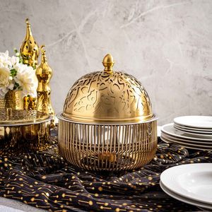 ถาดอุ่นอาหารทรงโดมลายอักษรทองคำสมัยใหม่ ดีไซน์ลวดลายวงกลม พร้อมลวดลายอักษรอิสลาม สำหรับเสิร์ฟบุฟเฟ่ต์ - Product Image 4