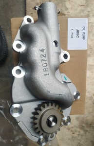 Bomba de Aceite de Motor de Alta Calidad J05C 15110-2160 para Repuestos de Motor Diésel Hino - Product Image 2