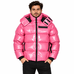 Manteau d'hiver épais pour homme avec capuche réglable, finition brillante et fermeture éclair sur le devant - Product Image 1