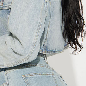 Nouvel Arrivage Ensemble Jean Femme : Veste et Pantalon Décontracté Délavé Coupe Slim, Conception Personnalisée OEM, Vente en Gros pour Streetwear - Product Image 5