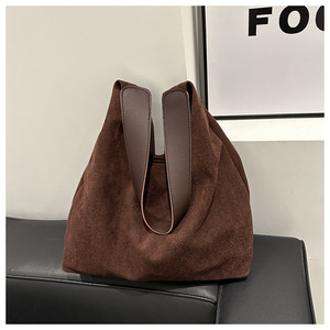 Sac à bandoulière pour femme en daim rétro de haute qualité, grande capacité, décontracté, polyvalent, pliable, sac fourre-tout - Product Image 3