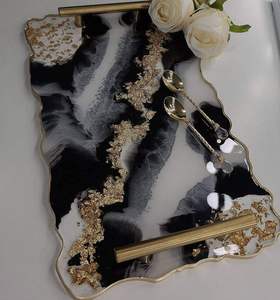 ถาดเสิร์ฟเรซิ่นดีไซน์ทันสมัย พร้อมหูจับโลหะสีทองสวยงาม ใช้กับเครื่องล้างจานได้ ถอดประกอบ/พับเก็บได้ เหมาะสำหรับการรับประทานอาหารในบ้านยุคใหม่ - Product Image 3
