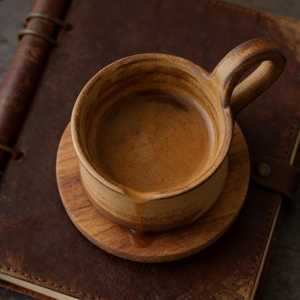 Taza de café de cerámica pequeña hecha a mano con forma irregular y platillo, diseño de cerámica, fabricada por Universal Overseas INDIA. - Product Image 2