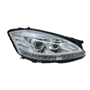 ไฟหน้ามือสอง S-class ด้านขวา A2218207439 - Product Image 1