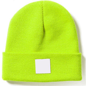 Gorro de Invierno de Punto Jacquard Suave Personalizado de Alta Calidad para Playa y Negocios - Product Image 2