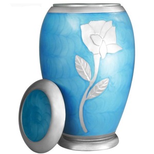 Urne en céramique noire avec gravure de papillons argentés, forme ronde, design moderne fait main, vase décoratif de sympathie - Product Image 6