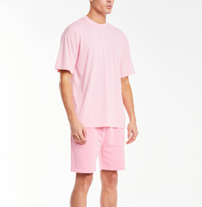 Conjunto de Camiseta Casual de Algodón para Hombre con Pantalones Cortos Transpirables, Logotipo Serigrafiado y Costuras en Color de Contraste, Conjunto Personalizado OEM - Product Image 2