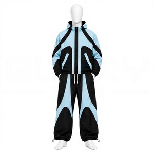 Ensemble de survêtement unisexe personnalisé à blocs de couleur, à capuche, manches longues, fermeture éclair frontale, coupe ample, style streetwear et sportswear, collection Printemps - Product Image 1