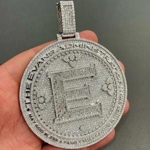 Colgante de Moissanita Iced Out con Logo de Rapper Circular, Estilo Miami Cubano y Letra Inicial, Hip Hop, de Plata de Ley Bañada en Oro para Hombre - Product Image 6