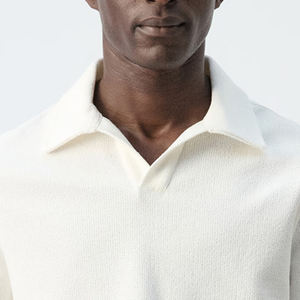 Polo de Algodón Puro de Alta Calidad para Hombre con Diseño Elegante y Detalle de Solapa, Ajuste Entallado y Logotipo Personalizable - Product Image 2
