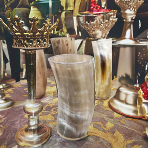 Producto de artesanía natural de vidrio de cuerno para beber estilo vikingo - Product Image 1
