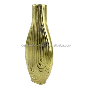 แจกันดอกไม้อลูมิเนียมตกแต่งที่เป็นมิตรกับสิ่งแวดล้อมที่ทันสมัยพร้อมการตกแต่งด้วยสีทองและการออกแบบทำด้วยมือสำหรับการตกแต่งโต๊ะงานแต่งงานที่บ้าน - Product Image 4