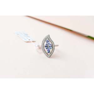 Bague Marquise en Argent 925 Plaqué Or Rose avec Pierre Précieuse Bleu-Violet, Faite à la Main, Réglable, Bijou Tendance - Product Image 5