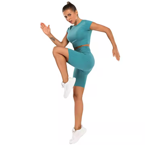 Ensemble de sport respirant pour filles : T-shirt de compression à manches courtes, short et pantalon taille haute pour gym, yoga, fitness et course à pied - Product Image 3