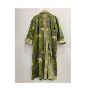 Peignoir en tissu de velours à motif de cocotier avec cordon de serrage Peignoirs de bain toutes saisons - Product Image 4