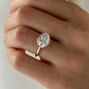 Anillo de compromiso de oro macizo de 14k con moissanita solitaria de corte ovalado de 3.0 ct, engaste de media montura, estilo minimalista, regalo de aniversario. - Product Image 2