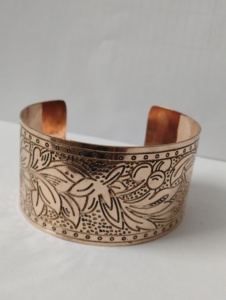 Bracelet manchette en métal cuivré de luxe brodé à la main, créations antiques AC00133, taille personnalisable, design exquis, cadeau - Product Image 6