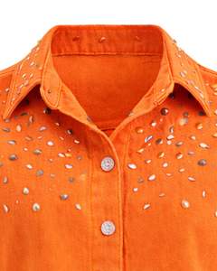 Chaqueta Vaquera Corta Naranja Personalizada para Mujer con Cierre de Botones Frontales con Pedrería, Manga Larga, Estilo Urbano, Top para Fiesta - Product Image 3