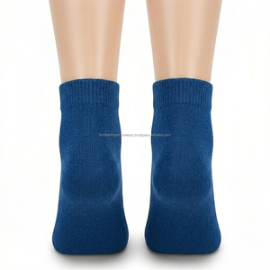 Calcetines Deportivos Negros para Mujer FONILBEST SPORTS WEARS, Tejidos en Spandex/Poliéster/Algodón, Sólidos, de Secado Rápido y Transpirables - Product Image 5