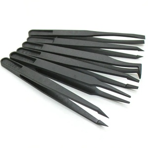 Pinzas de Precisión para Pestañas Ryzer Studio, de Acero Inoxidable, Punta Lisa de 10 mm, Modelo RYZ-EyT-048, para Aplicación de Extensiones de Pestañas - Product Image 3