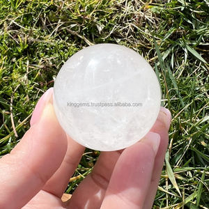 Sphère de cristal de quartz clair naturel poli, pierre précieuse de guérison, vente en gros - Product Image 1