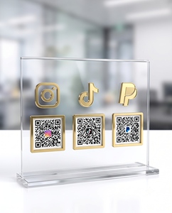 Innovador Soporte Transparente de Acrílico para Letreros de Redes Sociales |   Código QR Personalizable para Exhibiciones Elegantes, Duradero y Reciclable - Product Image 6
