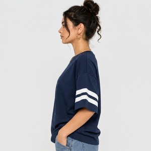 Fabricante OEM Personalizado, Camisetas Extra Grandes Elegantes para Mujer, Camisetas de Primera Calidad para Damas, Directamente con Servicio OEM ODM - Product Image 2