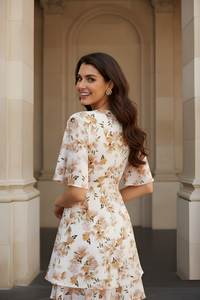 Vestido de Crepé con Estampado Floral Blanco para Mujer, Cuello en V, Manga Tres Cuartos, Completamente Cosido, Estilo Casual, Atuendo de Moda - Product Image 5