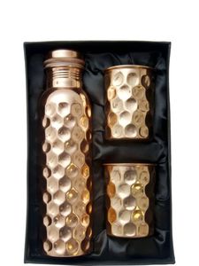 ชุดขวดน้ำทองแดงแบบพกพา พร้อมดีไซน์ลายตอก สำหรับใช้ในบ้าน - Product Image 1