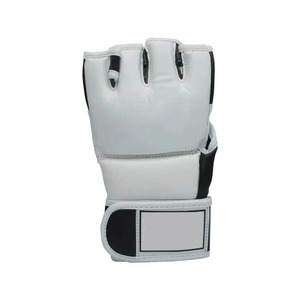 ถุงมือ MMA แบบครึ่งนิ้ว หนัง PU ปิดด้วยเวลโคร สีขาวดำ อุปกรณ์ฝึกศิลปะการต่อสู้สำหรับผู้ใหญ่ - Product Image 3