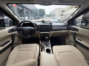 ฟอร์ด อีเวอร์เรสท์ ปี 2020 เกียร์อัตโนมัติ เครื่องยนต์เทอร์โบ น้ำมันเบนซิน รถ SUV ขนาดกลาง เบาะหนัง พวงมาลัยซ้าย - Product Image 2