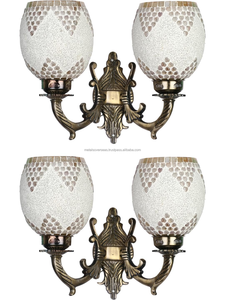 Applique en métal à double globe de style vintage pour décoration intérieure élégante ajoute un charme classique aux murs du couloir du salon ou de la chambre - Product Image 4