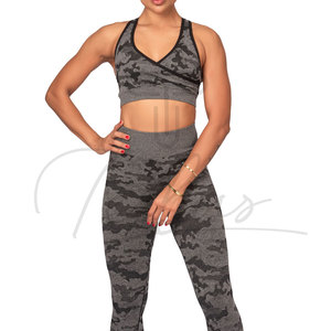Conjunto de Yoga para Mujer, Último Estilo, MOQ Bajo, Venta Directa de Fábrica, Alta Calidad, 2 Piezas, Shorts Ligeros con Logotipo Frontal - Product Image 4