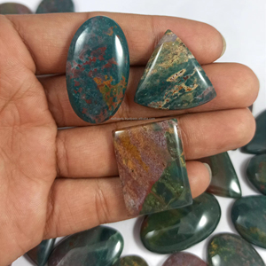 Cabochon en Agate Sanguine Naturelle de Qualité Supérieure, Pierre Précieuse Faite à la Main pour la Fabrication de Bijoux, Décorations de Colliers, Cadeaux - Product Image 1