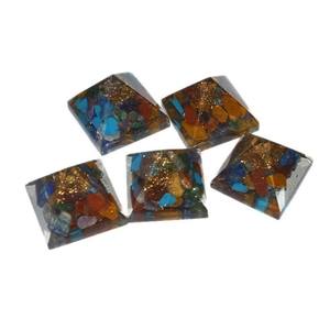 Pequeña Pirámide de Ágata con 7 Chakras para Decoración del Hogar y Meditación Feng Shui - Product Image 6