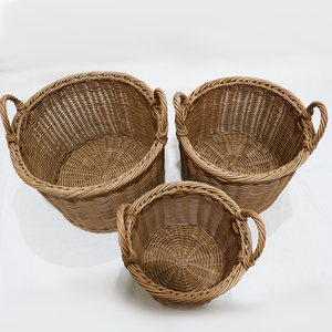Cesta de Almacenamiento de Ratán Tejida a Mano, Organizador de Plástico Tejido con Asas para Cocina, Baño y Hogar - Product Image 2