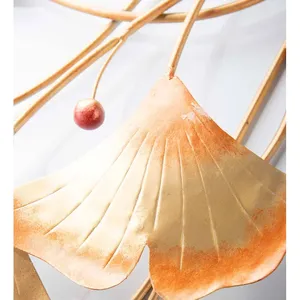 Décoration murale en métal ZE-3247O en forme de ginkgo, style minimaliste, ornement suspendu rond, artisanal, écologique, design de Noël - Product Image 5
